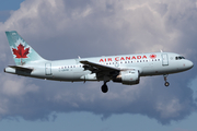 Air Canada Airbus A319-114 (C-GBHM) at  Calgary - International, Canada