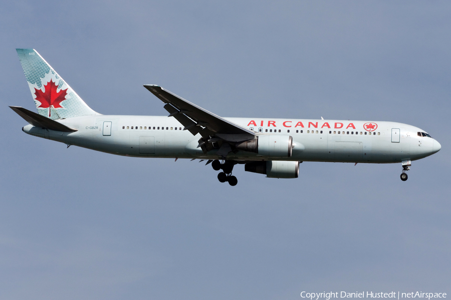 Air Canada Rouge Boeing 767-38E(ER) (C-GBZR) | Photo 497457