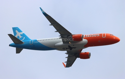 Jetlines Airbus A320-214 (C-GCJK) at  Orlando - International (McCoy), United States