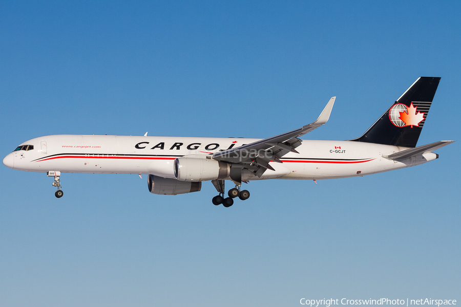 Cargojet Airways Boeing 757-223(PCF) (C-GCJT) | Photo 292432