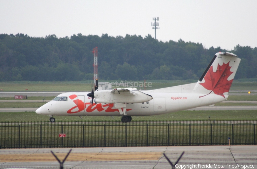 Air Canada Jazz de Havilland Canada DHC-8-102 (C-GCTC) | Photo 559664