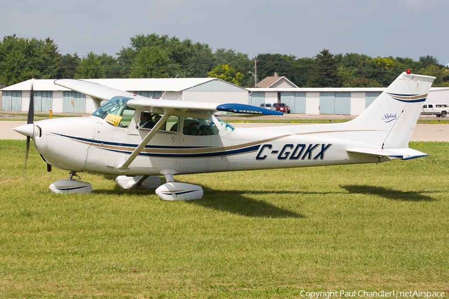 (Private) Cessna 172M Skyhawk (C-GDKX) | Photo 182793