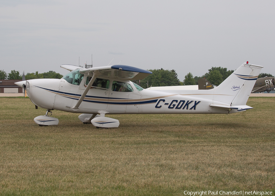 (Private) Cessna 172M Skyhawk (C-GDKX) | Photo 529084