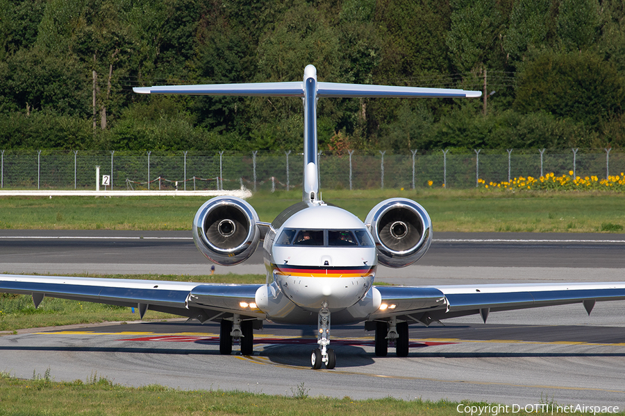 German Air Force Bombardier BD-700-1A10 Global 6000 (C-GDRL) | Photo 346187