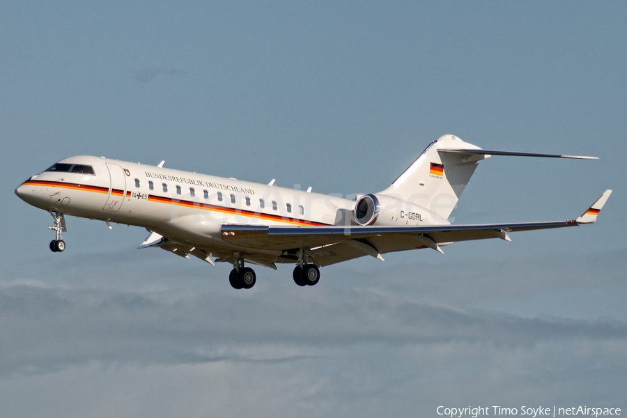 German Air Force Bombardier BD-700-1A10 Global 6000 (C-GDRL) | Photo 346234