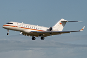 German Air Force (Luftwaffe) Bombardier BD-700-1A10 Global 6000 (C-GDRL) at  Hamburg - Fuhlsbuettel (Helmut Schmidt), Germany