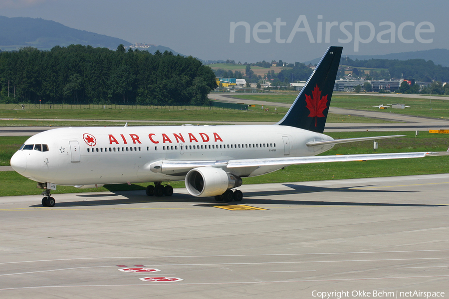 Air Canada Boeing 767-233 (C-GDSY) | Photo 104955