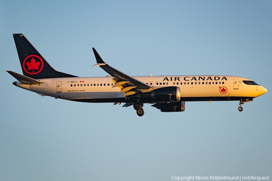 Air Canada Boeing 737-8 MAX (C-GELU) | Photo 680956