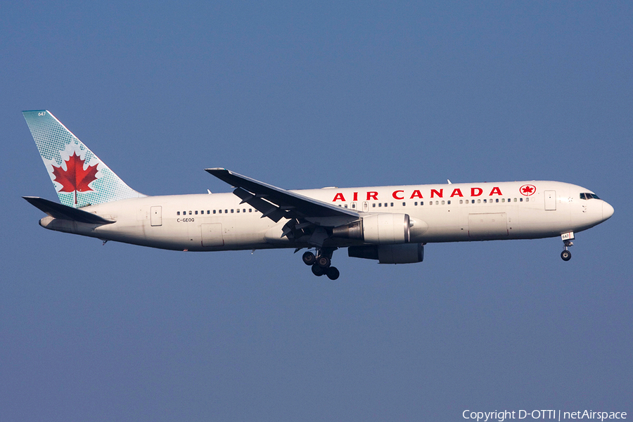 Air Canada Boeing 767-375(ER) (C-GEOQ) | Photo 270469