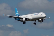 Air Transat Airbus A321-211 (C-GEZD) at  Ft. Lauderdale - International, United States