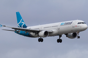 Air Transat Airbus A321-211 (C-GEZN) at  Ft. Lauderdale - International, United States