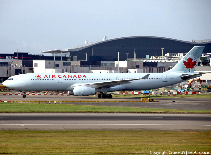 Air Canada Airbus A330-343X (C-GFAH) | Photo 220102