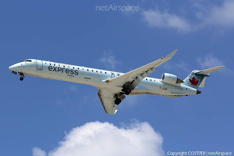 Air Canada Express (Jazz) Bombardier CRJ-705ER (C-GFJZ) | Photo 8478