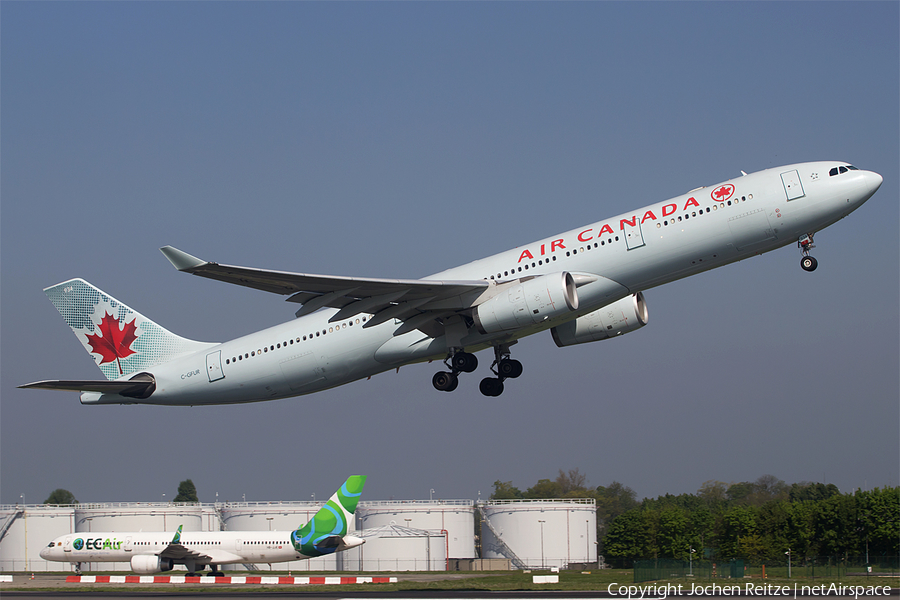 Air Canada Airbus A330-343X (C-GFUR) | Photo 163227