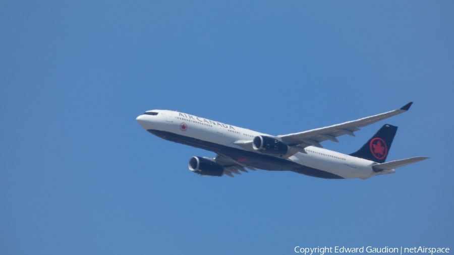 Air Canada Airbus A330-343X (C-GFUR) | Photo 673740
