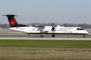 Air Canada Express (Jazz) Bombardier DHC-8-402Q (C-GGDU) at  Montreal - Pierre Elliott Trudeau International (Dorval), Canada