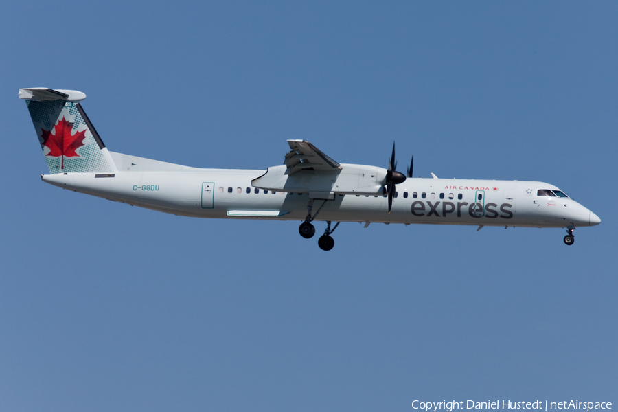 Air Canada Express (Jazz) Bombardier DHC-8-402Q (C-GGDU) | Photo 428293