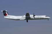 Air Canada Express (Jazz) Bombardier DHC-8-402Q (C-GGFP) at  Calgary - International, Canada