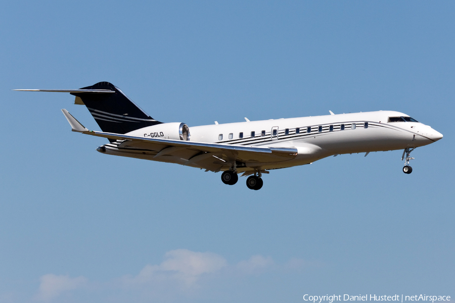 Skyservice Business Aviation Bombardier BD-700-1A11 Global 5000 (C-GGLO) | Photo 502817