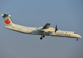 Air Canada Express (Jazz) Bombardier DHC-8-402Q (C-GGMQ) at  Toronto - Pearson International, Canada
