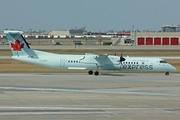 Air Canada Express (Jazz) Bombardier DHC-8-402Q (C-GGNY) at  Montreal - Pierre Elliott Trudeau International (Dorval), Canada