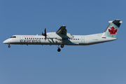 Air Canada Express (Jazz) Bombardier DHC-8-402Q (C-GGNY) at  Vancouver - International, Canada