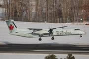 Air Canada Express (Jazz) Bombardier DHC-8-402Q (C-GGOF) at  Kelowna - International, Canada