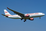 Canada 3000 Airbus A330-202 (C-GGWC) at  Hamburg - Fuhlsbuettel (Helmut Schmidt), Germany