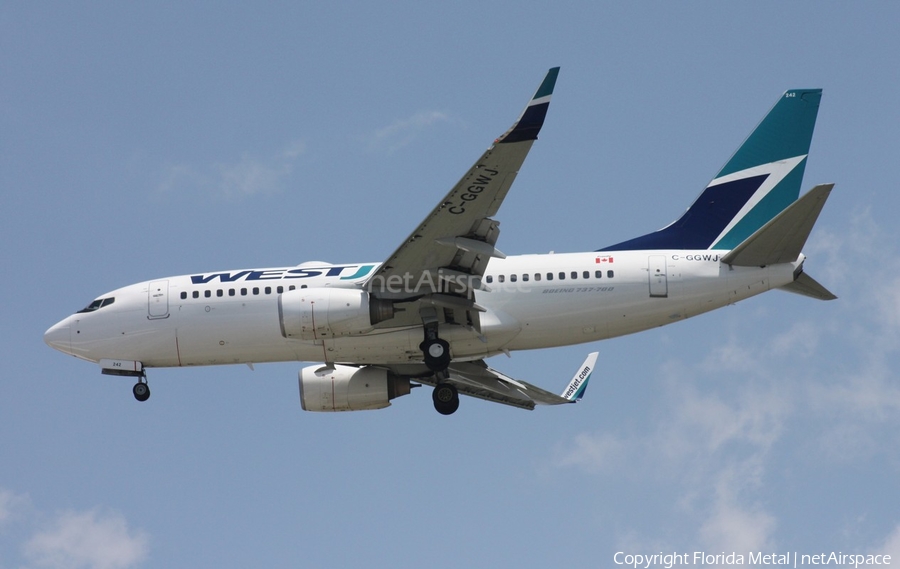 WestJet Boeing 737-7CT (C-GGWJ) | Photo 564733