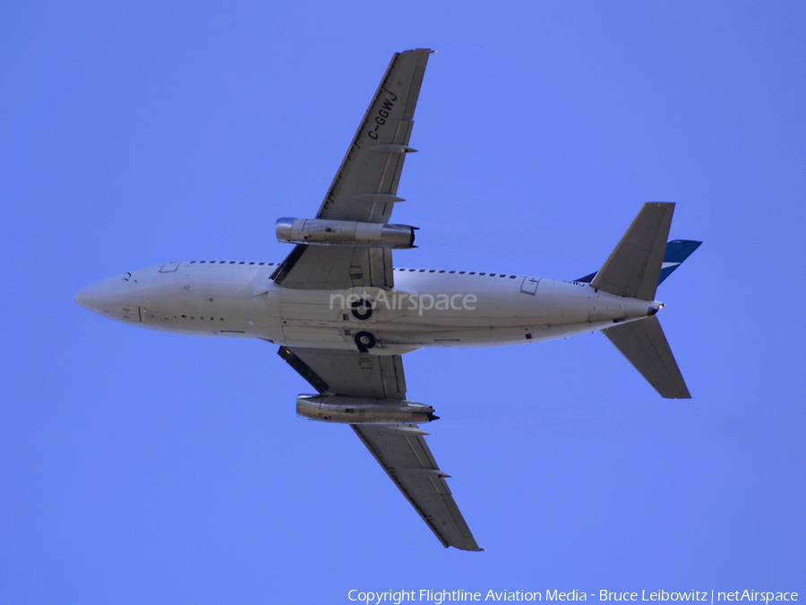 WestJet Boeing 737-7CT (C-GGWJ) | Photo 189618