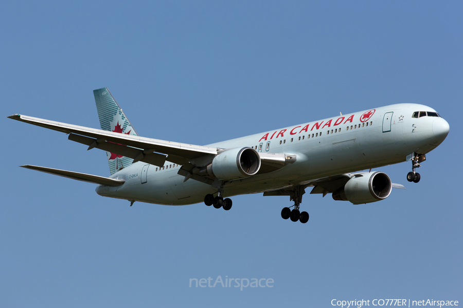 Air Canada Boeing 767-35H(ER) (C-GHLA) | Photo 52827