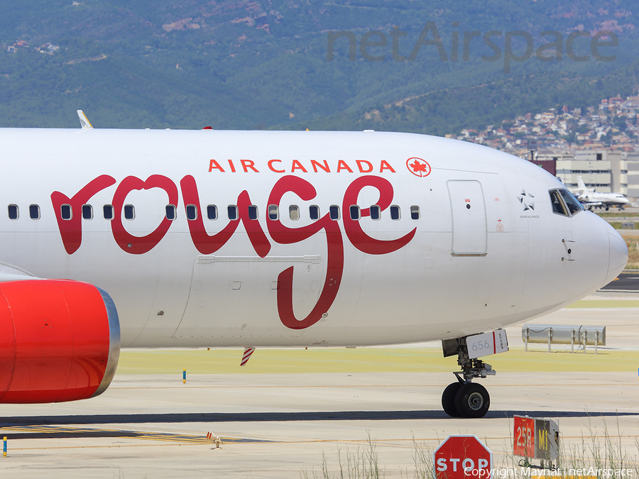 Air Canada Rouge Boeing 767-35H(ER) (C-GHLA) | Photo 182906