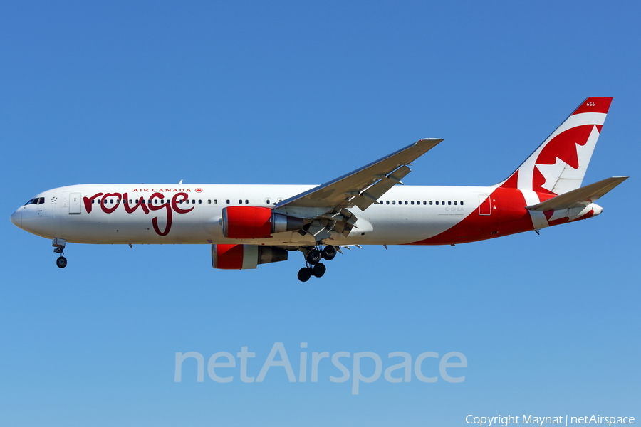 Air Canada Rouge Boeing 767-35H(ER) (C-GHLA) | Photo 213575