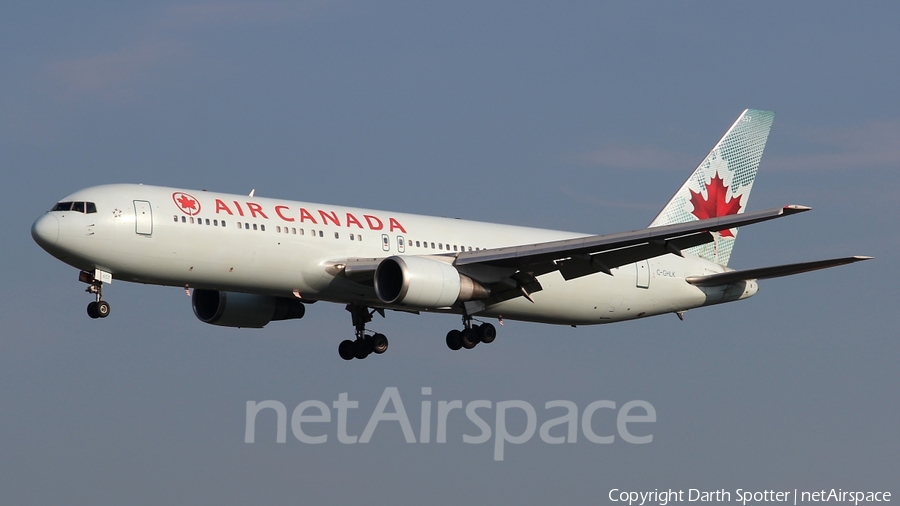 Air Canada Boeing 767-35H(ER) (C-GHLK) | Photo 211952