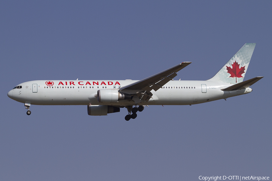 Air Canada Boeing 767-36N(ER) (C-GHLU) | Photo 379347