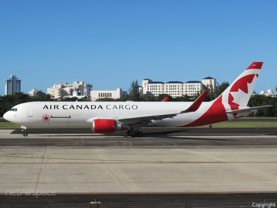Air Canada Cargo Boeing 767-333(ER)(BCF) (C-GHLV) | Photo 541104