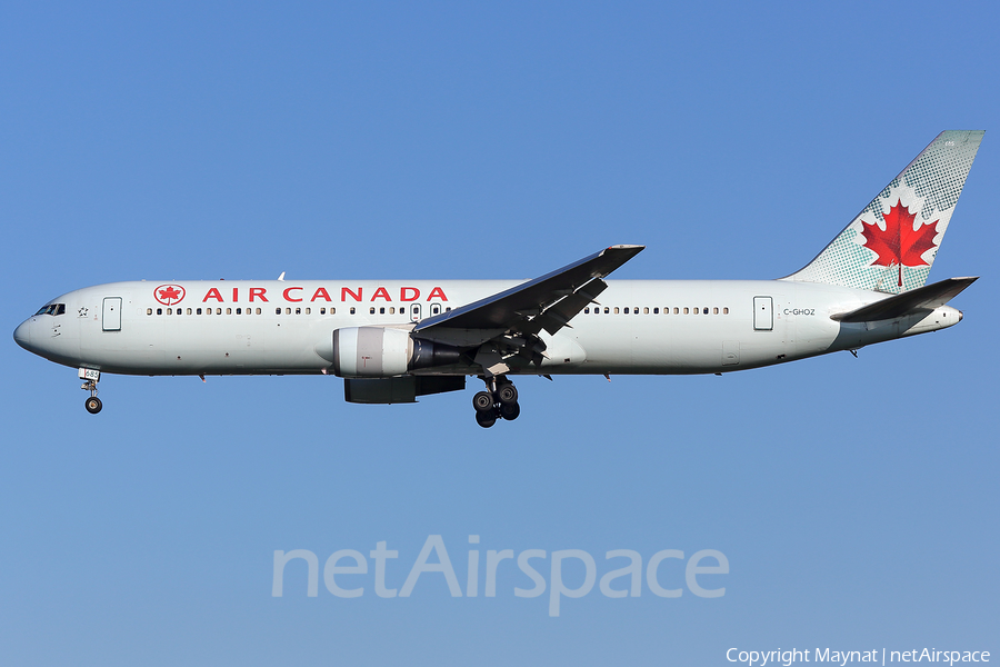 Air Canada Boeing 767-375(ER) (C-GHOZ) | Photo 327821