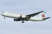 Air Canada Boeing 767-375(ER) (C-GHOZ) at  London - Heathrow, United Kingdom