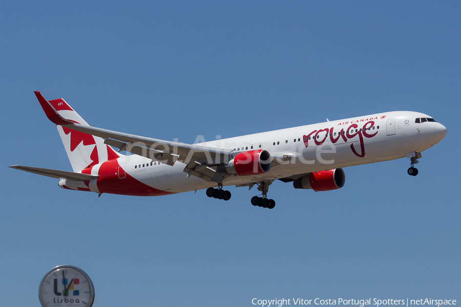Air Canada Rouge Boeing 767-33A(ER) (C-GHPE) | Photo 97478