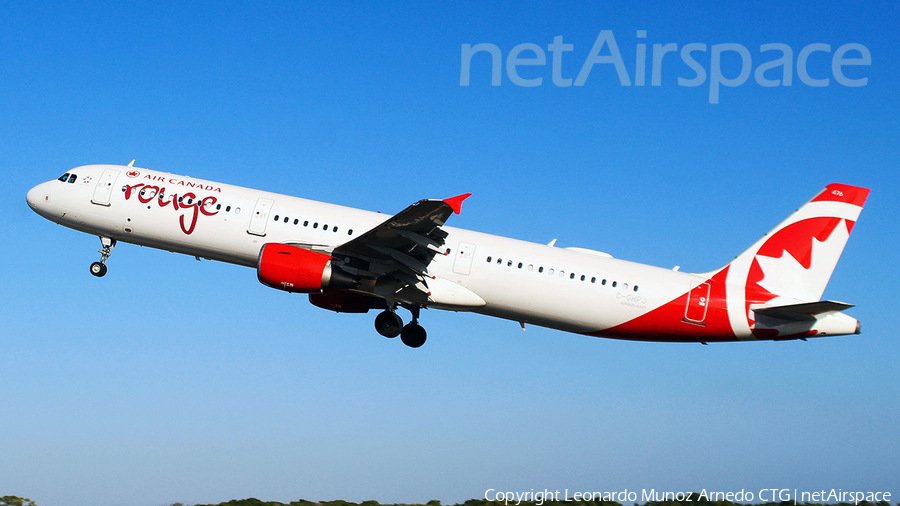Air Canada Rouge Airbus A321-211 (C-GHPJ) | Photo 455245
