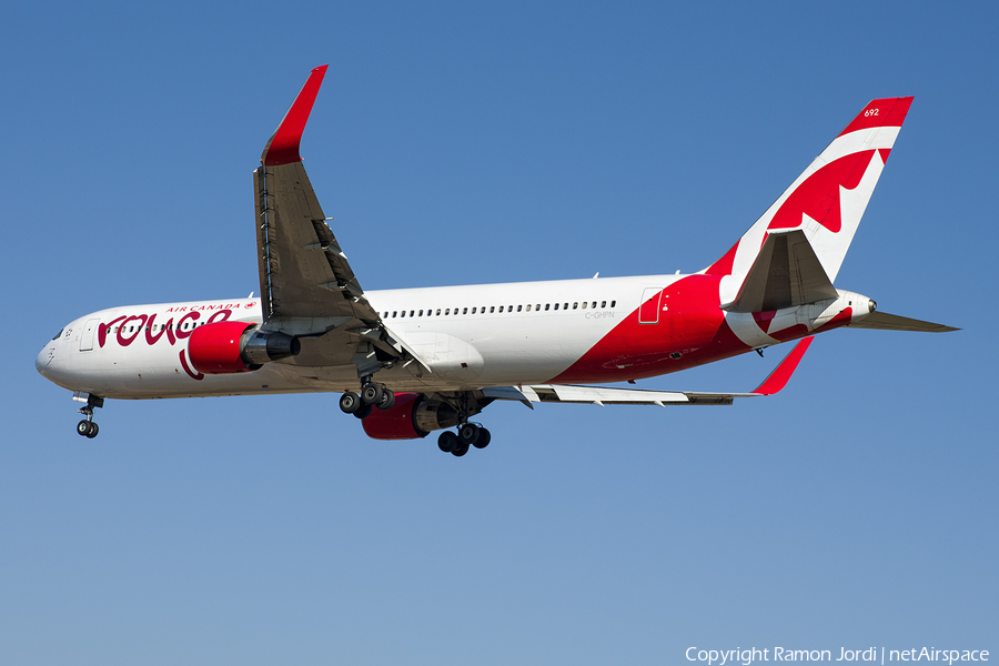 Air Canada Rouge Boeing 767-33A(ER) (C-GHPN) | Photo 188859