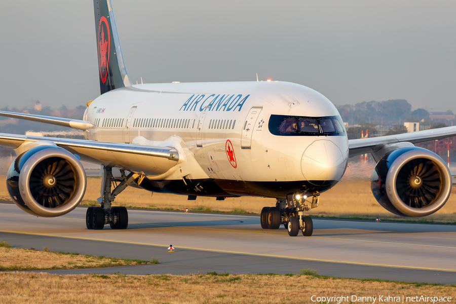 Air Canada Boeing 787-8 Dreamliner (C-GHPQ) | Photo 267826