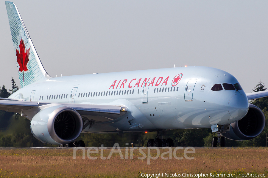 Air Canada Boeing 787-8 Dreamliner (C-GHPU) | Photo 126965