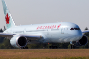 Air Canada Boeing 787-8 Dreamliner (C-GHPU) at  Everett - Snohomish County/Paine Field, United States