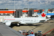 Air Canada Boeing 787-8 Dreamliner (C-GHQQ) at  Amsterdam - Schiphol, Netherlands