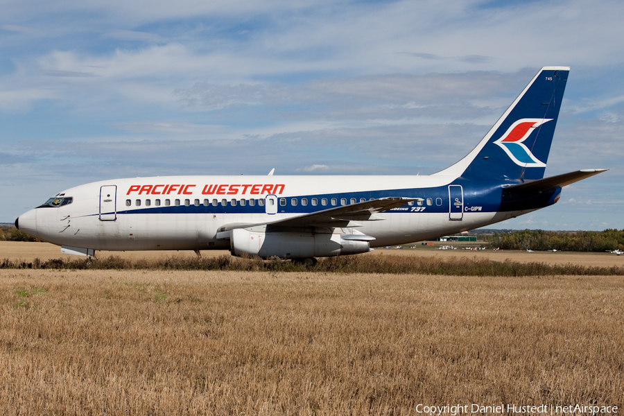 Pacific Western Airlines Boeing 737-275(Adv) (C-GIPW) | Photo 415313