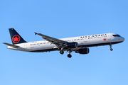 Air Canada Airbus A321-211 (C-GIUB) at  Toronto - Pearson International, Canada
