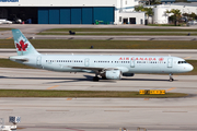 Air Canada Airbus A321-211 (C-GIUE) at  Ft. Lauderdale - International, United States