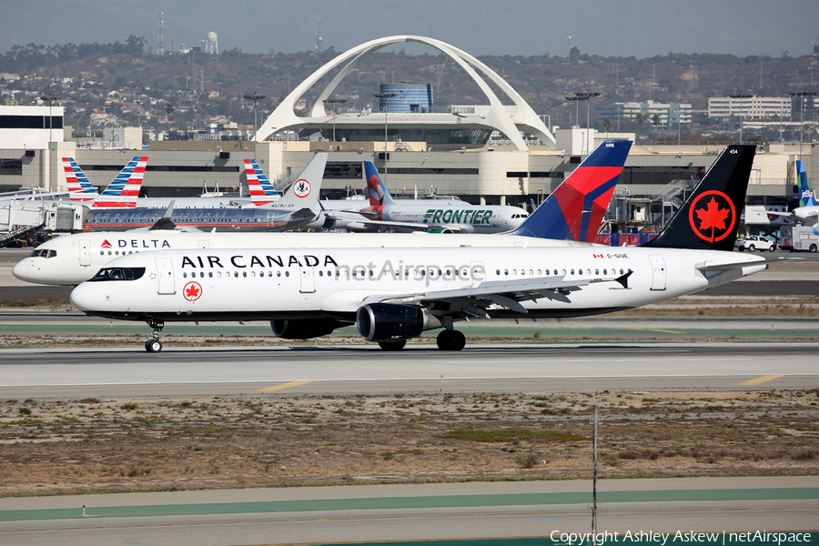Air Canada Airbus A321-211 (C-GIUE) | Photo 205273