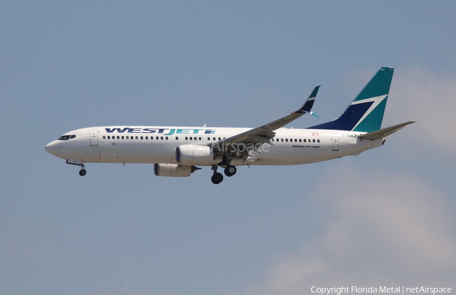 WestJet Boeing 737-8CT (C-GJLZ) | Photo 309576